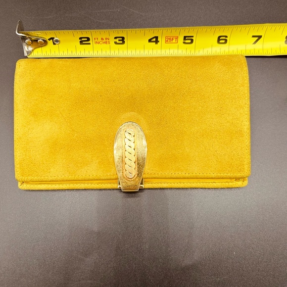 Loewe bifold yellow clasp wallet - Picture 12 of 13